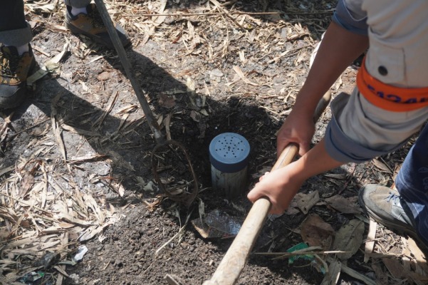 Pemasangan Biopori di Desa Sumbersari